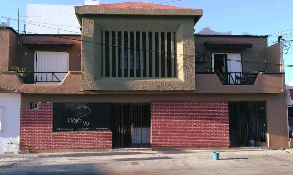 Deja Hostel プレヤデルカーメン エクステリア 写真
